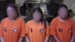 Tiga wanita paruh baya nekat menjadi kurir narkoba. (Foto: Istimewa)