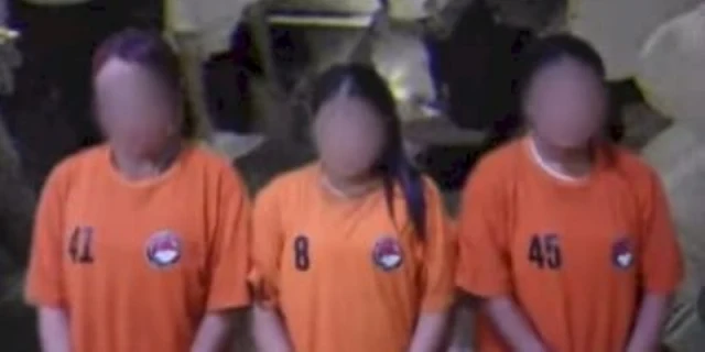 Tiga wanita paruh baya nekat menjadi kurir narkoba. (Foto: Istimewa)