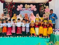 Bunda PAUD Julok Hadiri Pelepasan Peserta Didik KB Zaky Rahmi Labuhan