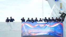 – Bank Indonesia (BI) bersama Tentara Nasional Indonesia Angkatan Laut (TNI AL) resmi melepas rangkaian kegiatan Ekspedisi Rupiah Berdaulat (ERB) 2026 di wilayah Provinsi Aceh dari Pangkalan Utama TNI AL (Lantamal) Sabang. Kolaborasi strategis ini dilakukan untuk memastikan uang Rupiah tersedia dalam jumlah yang cukup, jenis pecahan yang sesuai, serta dalam kondisi yang berkualitas dan layak edar di seluruh pelosok negeri, khususnya di wilayah terdepan, terluar, dan terpencil (3T).