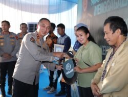 Wujud Negara Hadir, Kapolda Sumsel Pimpin Penyerahan Barang Bukti Kejahatan ke Korban