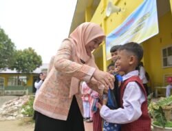DWP Aceh Salurkan Bantuan Perlengkapan Sekolah bagi Ratusan Siswa Terdampak Banjir
