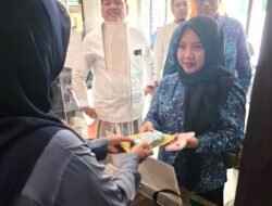 Setor Infak Rp10 Juta, YARA Ajak Masyarakat Tetap Percaya Baitul Mal Aceh
