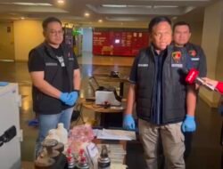 Polri Ungkap Dugaan Penyelundupan Emas Hasil Tambang Ilegal ke Luar Negeri, Amankan 2 WNA