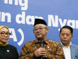 Kemendikdasmen Wajibkan Guru Jadi Wali Murid