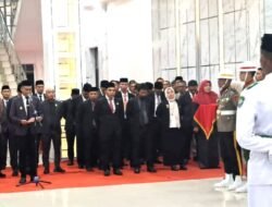 Bupati Abdya Kukuhkan 68 Paskibraka, Tekankan Disiplin dan Tanggung Jawab