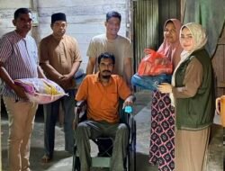 Wanti Cahya Salurkan Kursi Roda dan Sembako untuk Penyandang Disabilitas di Aceh Jaya