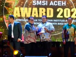 Kembali Terima Penghargaan, Wali Kota Sabang Raih SMSI Aceh Awards 2026