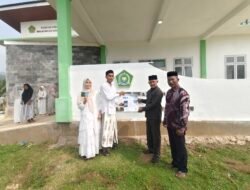 Bahagia di Pulo Breuh, Sulit di Pulo Nasi
